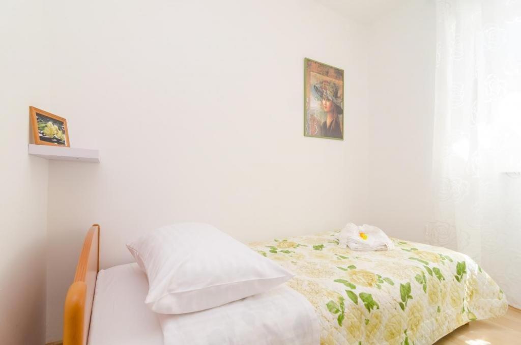 Blue Jelena Appartement *